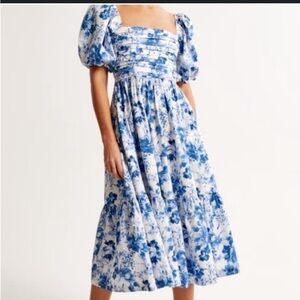 Abercrombie & Fitch Blue and White Floral Midi Dress